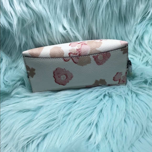 Cosmetic Case 17 With Halftone Floral Print - Picture 4 of 8